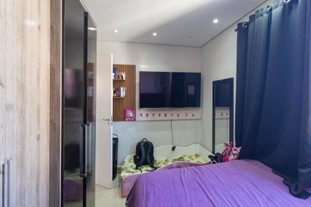 Quarto 1 de apartamento para alugar com 2 quartos, 42m² em São Pedro, Osasco