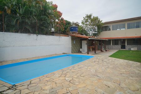 Casa para alugar com 360m², 3 quartos e 2 vagas Casa para alugar com 360m², 3 quartos e 2 vagasÁrea externa