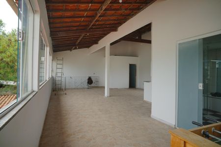 Casa para alugar com 360m², 3 quartos e 2 vagas Casa para alugar com 360m², 3 quartos e 2 vagasTerraço