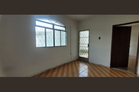 Casa à venda com 180m², 3 quartos e 2 vagascopa 