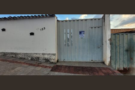 Casa à venda com 180m², 3 quartos e 2 vagasfachada 
