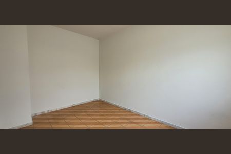 Casa à venda com 180m², 3 quartos e 2 vagassuite 