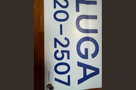 Apartamento para alugar com 75m², 2 quartos e 1 vagaPlaca instalada em 16/04/2026, código placa nº SWUA-61