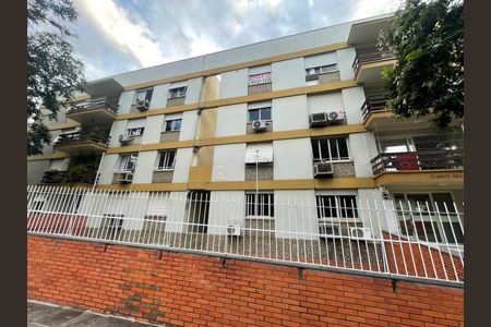 Apartamento para alugar com 75m², 2 quartos e 1 vagaPlaca instalada em 16/04/2026, código placa nº SWUA-61