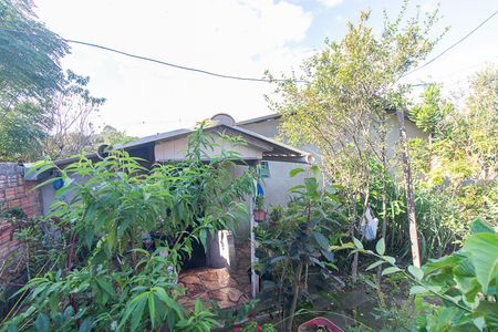 Casa à venda com 170m², 2 quartos e 2 vagasQuintal