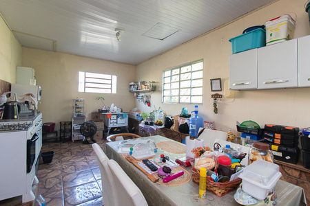 Casa à venda com 170m², 2 quartos e 2 vagasCozinha