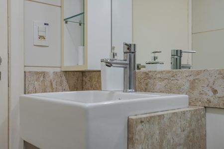 Apartamento à venda com 53m², 2 quartos e 2 vagasBanheiro