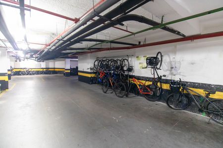 Apartamento à venda com 94m², 2 quartos e 1 vaga Apartamento à venda com 94m², 2 quartos e 1 vagaÁrea comum