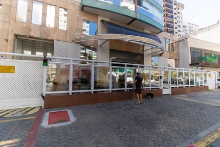 Apartamento à venda com 94m², 2 quartos e 1 vaga Apartamento à venda com 94m², 2 quartos e 1 vagaFachada