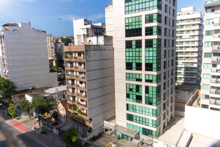 Vista da Sala de apartamento à venda com 2 quartos, 94m² em Icaraí, Niterói