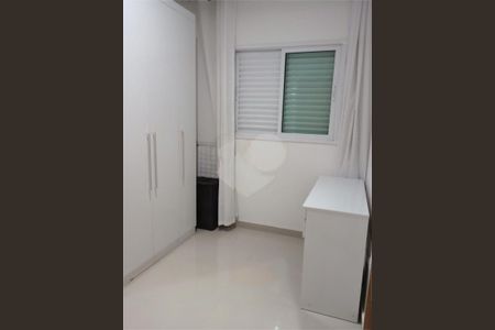 Apartamento à venda com 2 quartos, 37m² em Jardim Las Vegas, Santo André