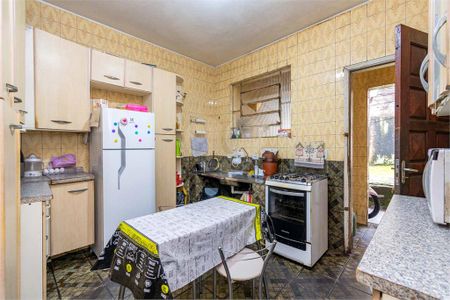 Casa à venda com 3 quartos, 142m² em Jardim Presidente, São Paulo