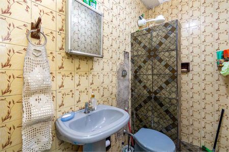 Casa à venda com 3 quartos, 142m² em Jardim Presidente, São Paulo