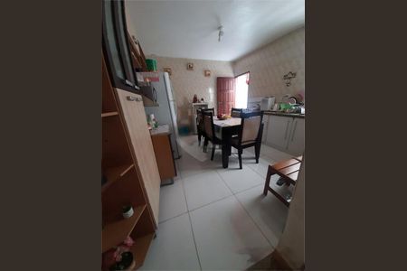 Casa à venda com 5 quartos, 90m² em Jardim Toca, São Paulo