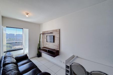 Apartamento para alugar com 36m², 2 quartos e 1 vagaSala