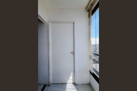 Apartamento para alugar com 36m², 2 quartos e 1 vagaÁrea de Serviço