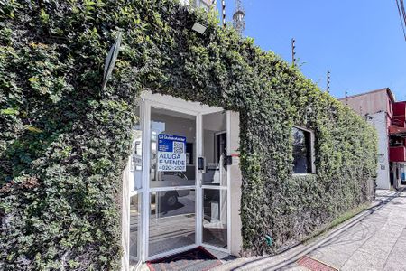 Apartamento para alugar com 36m², 2 quartos e 1 vagaFachada - Plaquinha