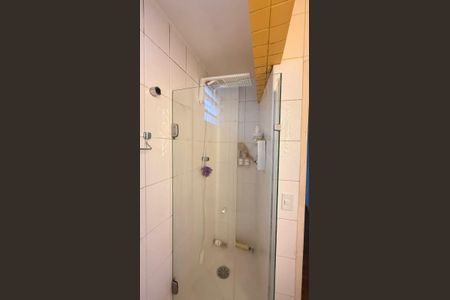 Apartamento para alugar com 67m², 2 quartos e sem vagaBanheiro 