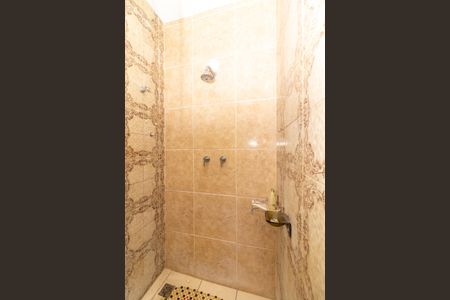 Casa para alugar com 130m², 7 quartos e 4 vagasBanheiro Social