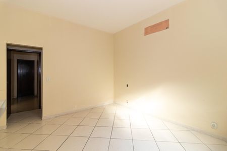 Casa para alugar com 130m², 7 quartos e 4 vagasSuíte 1