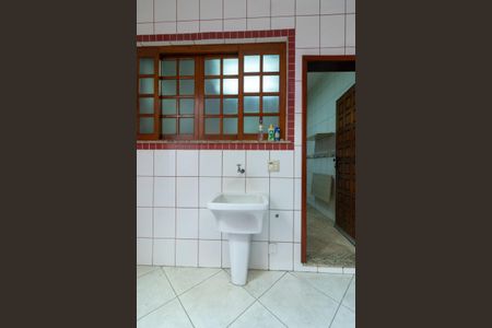 Casa para alugar com 130m², 7 quartos e 4 vagasÁrea de Serviço