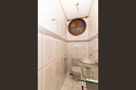 Casa para alugar com 130m², 7 quartos e 4 vagasLavabo