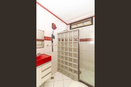 Casa para alugar com 130m², 7 quartos e 4 vagasBanheiro da Suíte 2