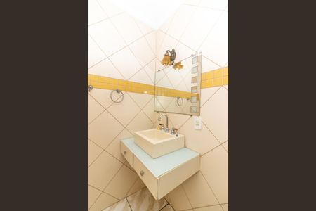 Casa para alugar com 130m², 7 quartos e 4 vagasBanheiro da Suíte 3