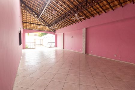 Casa para alugar com 130m², 7 quartos e 4 vagasÁrea externa