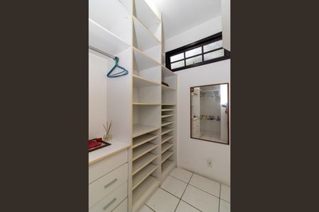 Casa para alugar com 130m², 7 quartos e 4 vagasCloset da Suíte 5