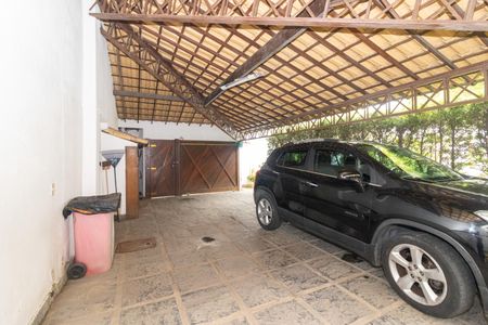 Casa para alugar com 130m², 7 quartos e 4 vagasGaragem