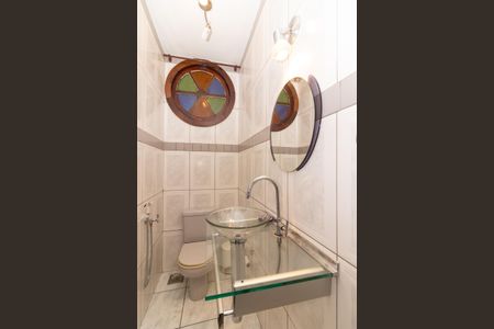 Casa para alugar com 130m², 7 quartos e 4 vagasLavabo