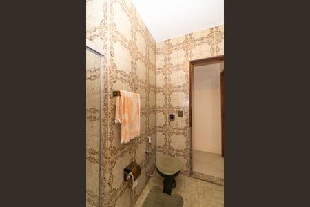 Casa para alugar com 130m², 7 quartos e 4 vagasBanheiro Social