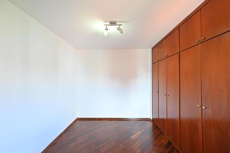 Apartamento à venda com 82m², 2 quartos e 2 vagasSuíte