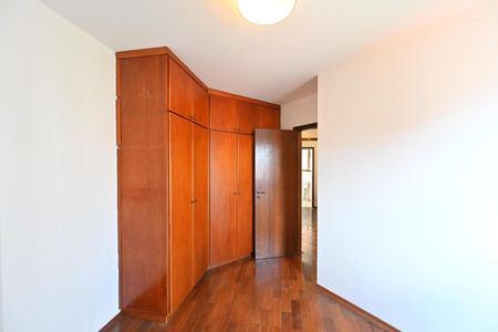 Apartamento à venda com 82m², 2 quartos e 2 vagasQuarto 2