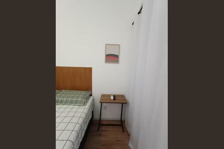 Apartamento à venda com 24m², 1 quarto e sem vagaSala / Quarto