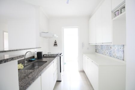 Apartamento para alugar com 68m², 3 quartos e 2 vagasCozinha