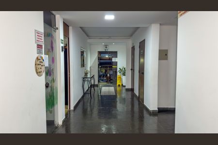 Apartamento à venda com 65m², 3 quartos e 1 vagaHall de entrada