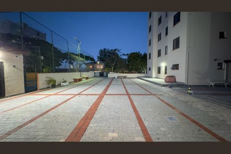 Apartamento à venda com 65m², 3 quartos e 1 vagaÁrea comum