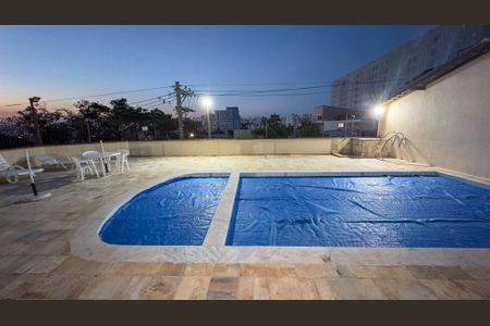 Apartamento à venda com 65m², 3 quartos e 1 vagaPiscina