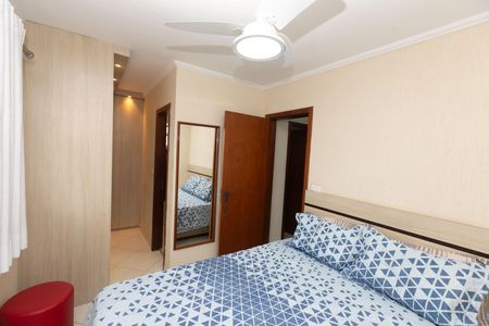 Casa à venda com 131m², 3 quartos e 4 vagasQuarto Suite