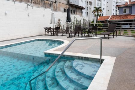 Casa à venda com 131m², 3 quartos e 4 vagasPiscina