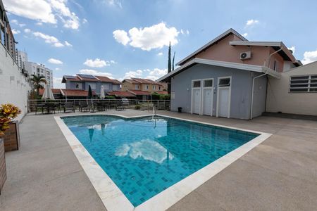 Casa à venda com 131m², 3 quartos e 4 vagasPiscina