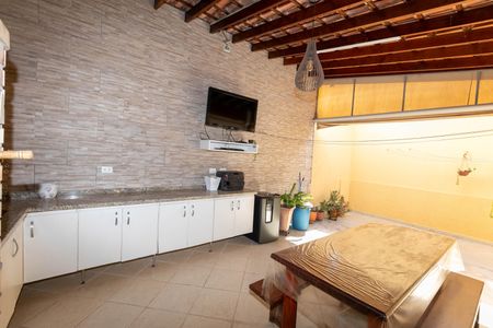Casa à venda com 131m², 3 quartos e 4 vagasBanheiro Social