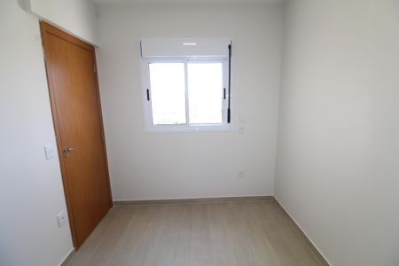Apartamento para alugar com 77m², 3 quartos e 2 vagasQuarto 2