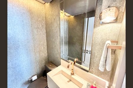 Apartamento à venda com 195m², 3 quartos e 3 vagasLavabo