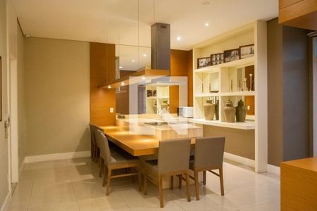 Apartamento à venda com 195m², 3 quartos e 3 vagasÁrea comum - Salão de festas