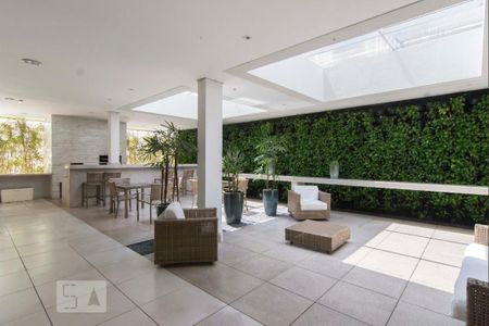 Apartamento à venda com 195m², 3 quartos e 3 vagasÁrea comum - Churrasqueira