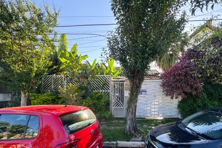 Casa à venda com 497m², 4 quartos e 2 vagasFachada