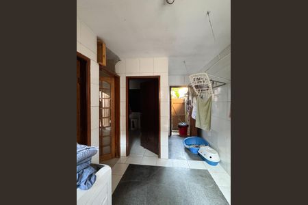 Casa à venda com 497m², 4 quartos e 2 vagasÁrea de Serviço